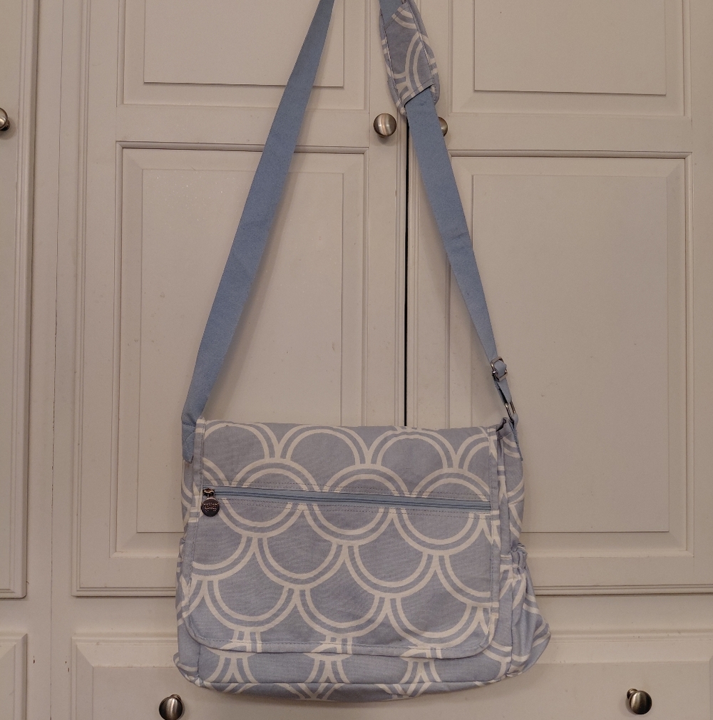 Buckhead BETTIES Shoulder Bag